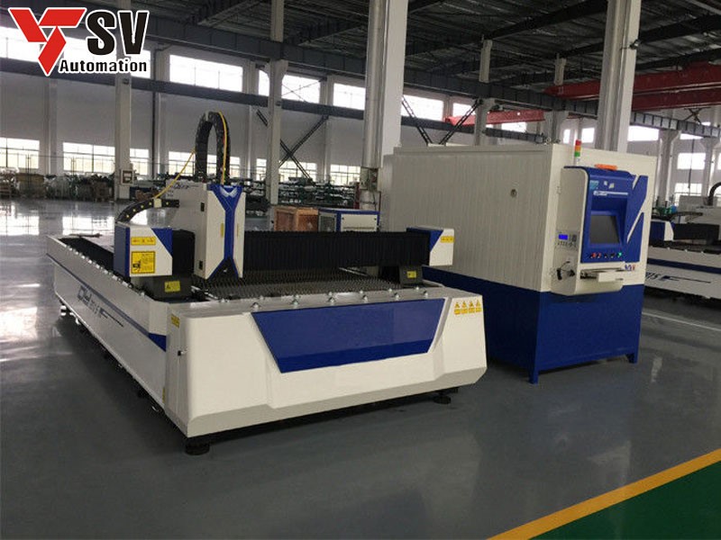 Máy cắt CNC hiện đại tại Sơn Vũ